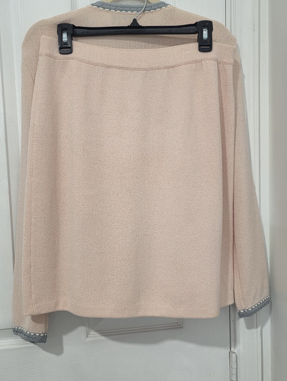 St. John Collection Pink and Gray Two-Piece Skirt Set - Picture 3 of 7